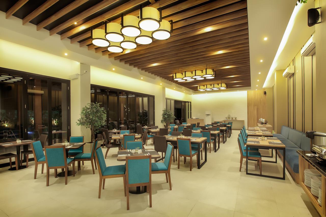 Montana Premier Senggigi Exterior foto